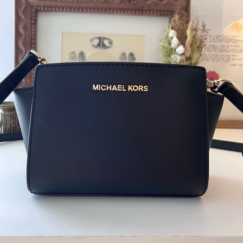 Michael Kors Selma Mini Saffiano Leather Crossbody